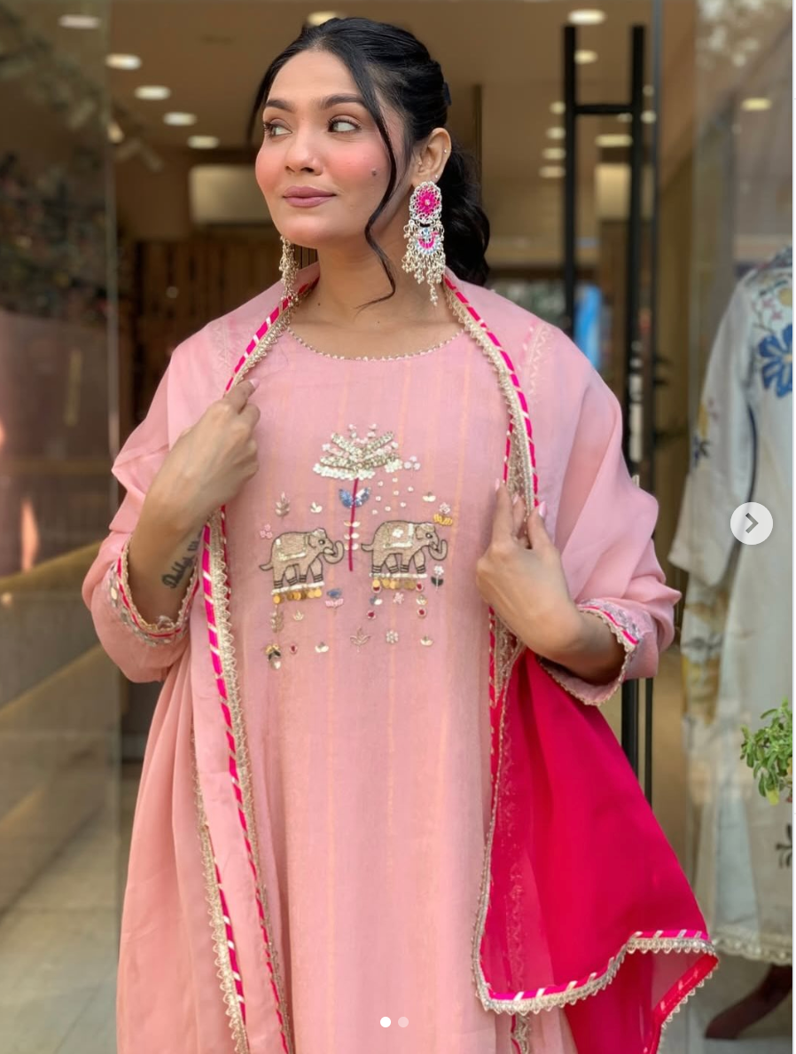 Pink Tissue Silk Zari Work Salwar Suit