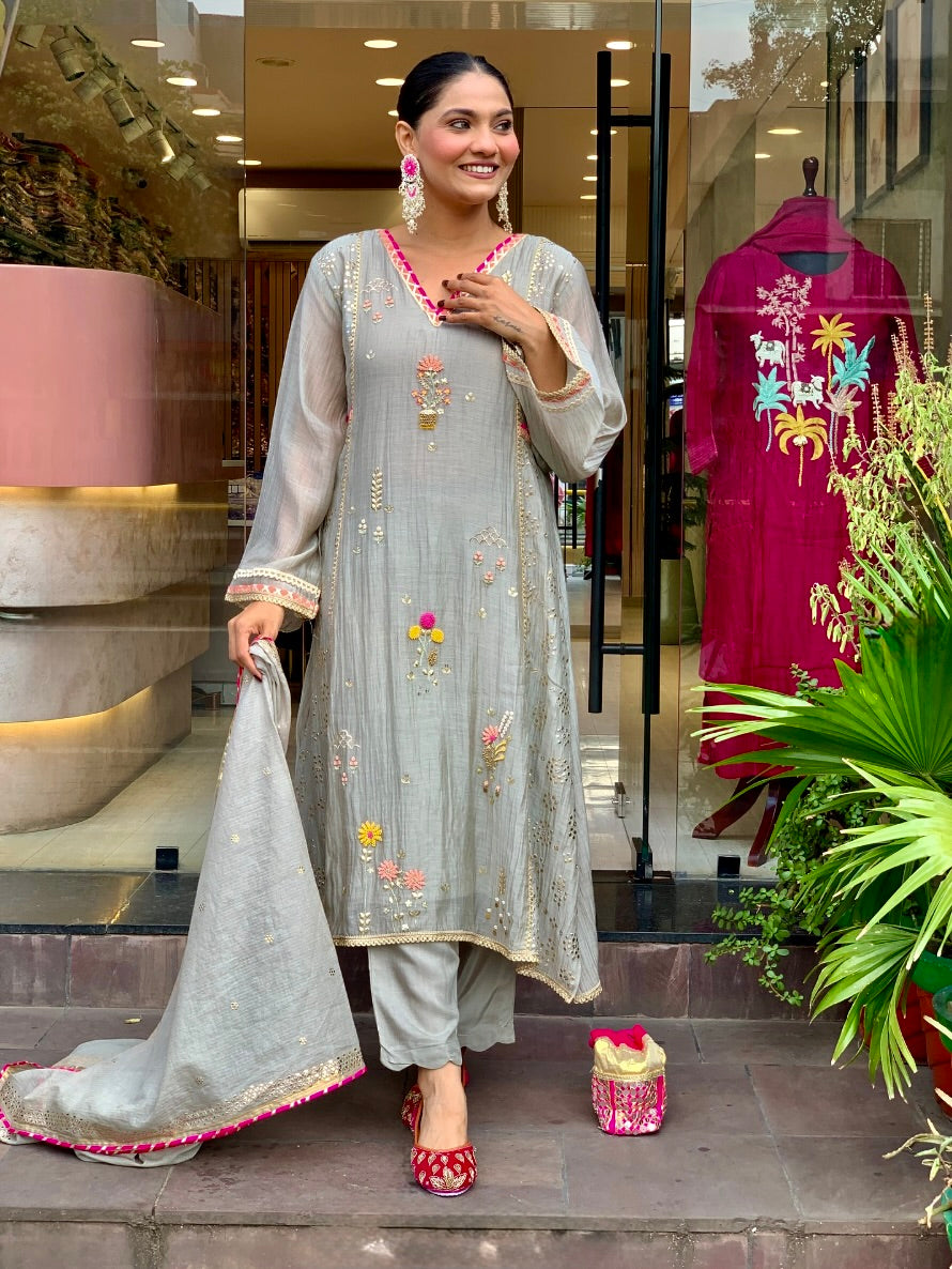 Grey Mul Chanderi Salwar Suit