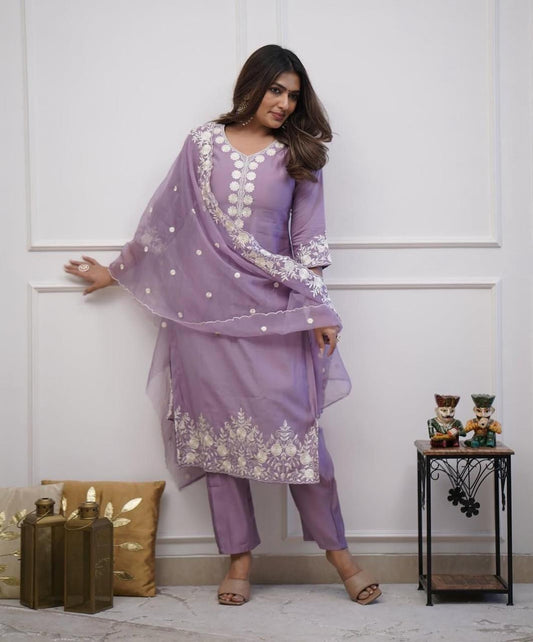 Lilac Bloom Embroidered Rayon Kurta Set